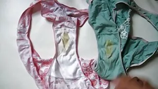 Секс масажистката се ...
