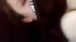 Дългокосата porno li ...