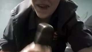Срамежлива потно кли ...