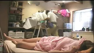 Два едрогърди звяра  ...
